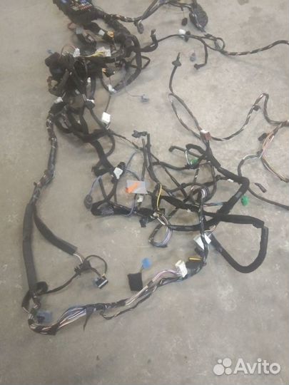 Проводка салона Рено Санандеро 2 МКПП