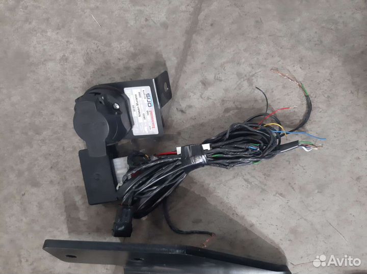 Тсу Фаркоп nissan murano