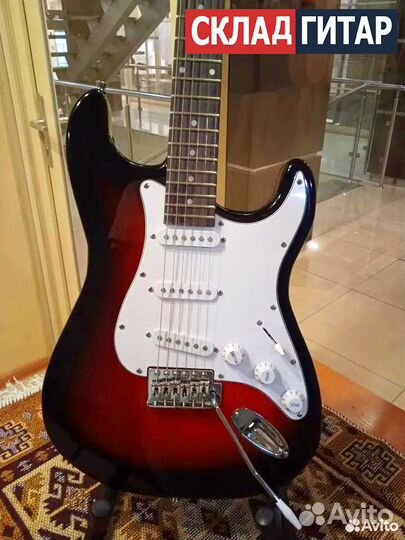 Электрогитара Stratocaster Fabio ST100