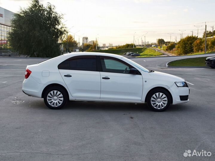 Skoda Rapid 1.6 МТ, 2015, 110 000 км