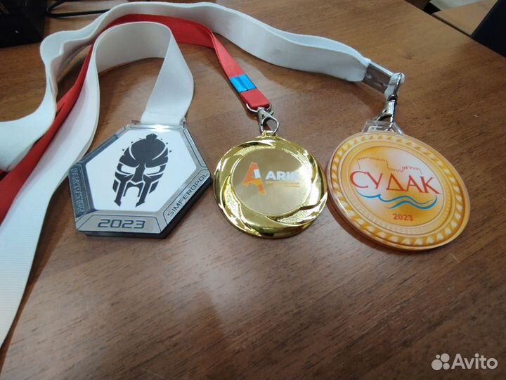 Статуэтка награда медаль кубок