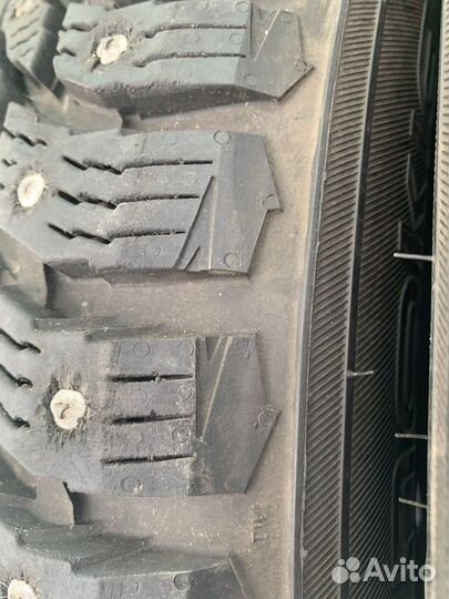 Nokian Tyres Hakkapeliitta 9 SUV 235/55 R18