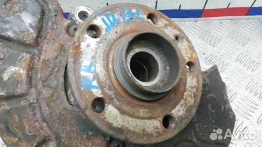 Ступица передняя правая volkswagen passat B6 (JDN1