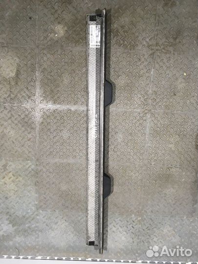 Перегородка багажника (Volkswagen Tiguan)