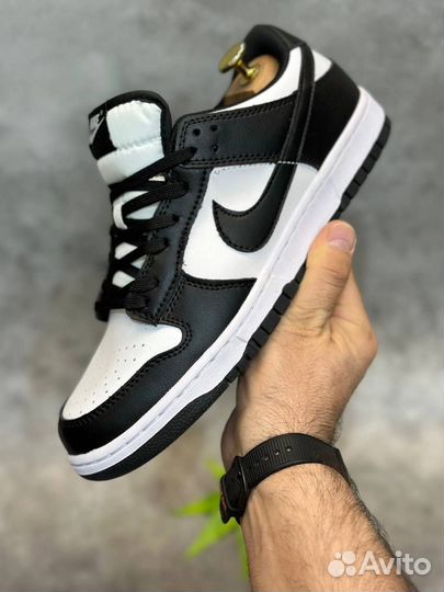 Nike SB Dunk air low 1 бело-черные разм. 43