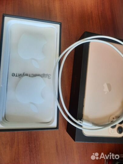 iPhone 11 Pro Max, 64 ГБ