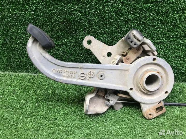 Педальный узел Mercedes-Benz S-Class 2001