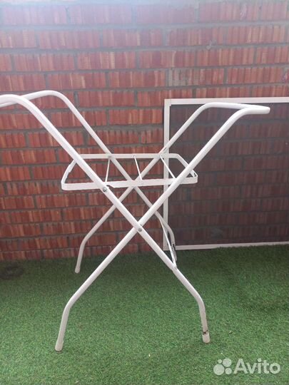 Ванночка для купания с подставкой