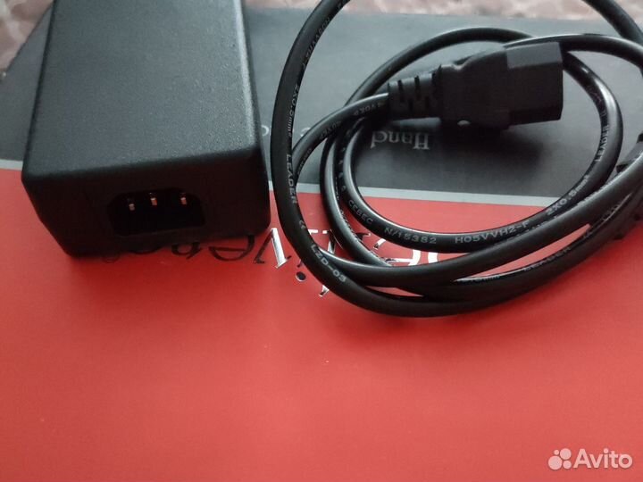 Сетевой адаптер питания 12V/8A