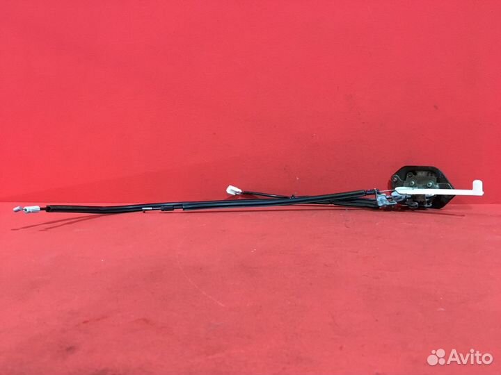 Замок двери багажника Nissan Pathfinder R5 бу