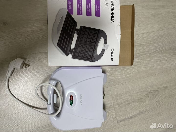 Вафельница dexp