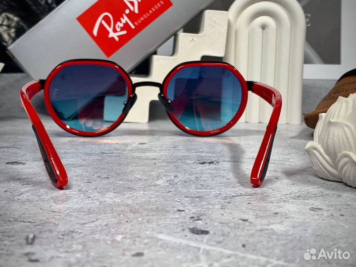 Очки Ray Ban ferrari красный градиент