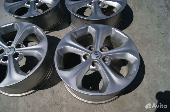 Оригинальные диски R17 5x114.3 Киа Соренто