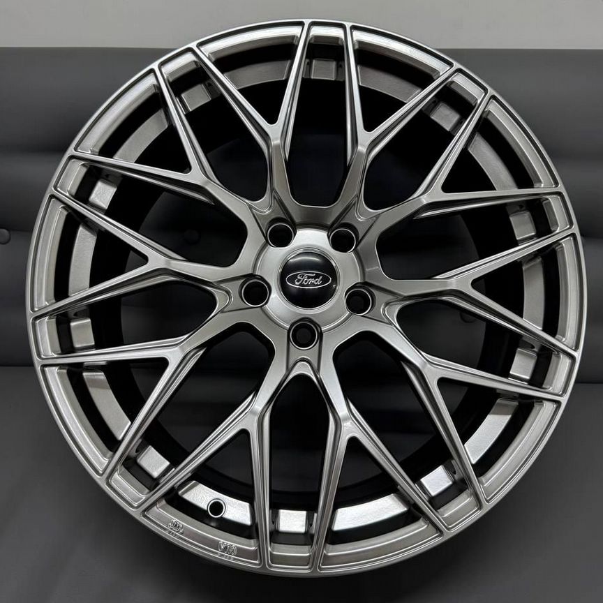 Литые диски Blitz 8×R18 5×108