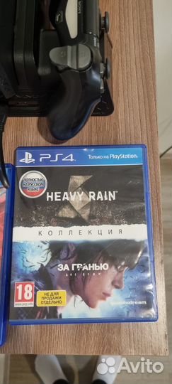 Продам PS 4 slim 500 GB