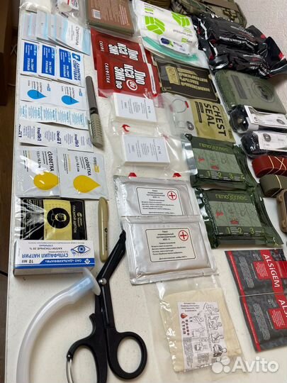 Тактическая аптечка в комплектации 1+2 эшелон