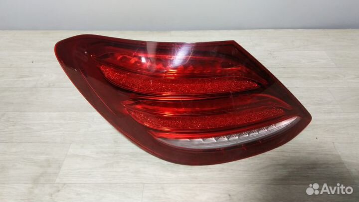 Фонарь задний левый Mercedes-Benz E213 / W213