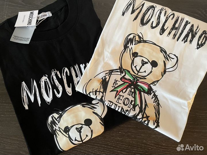 Love moschino футболка