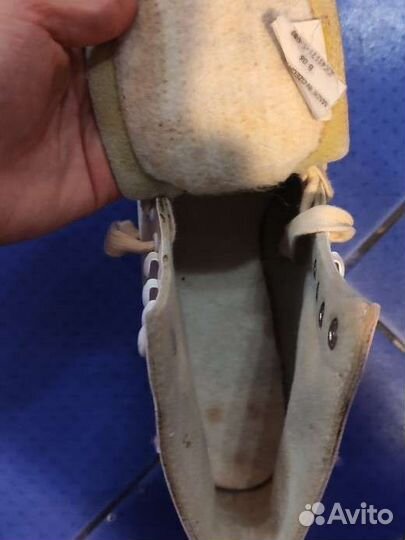 Коньки фигурные женские 38-39 размер