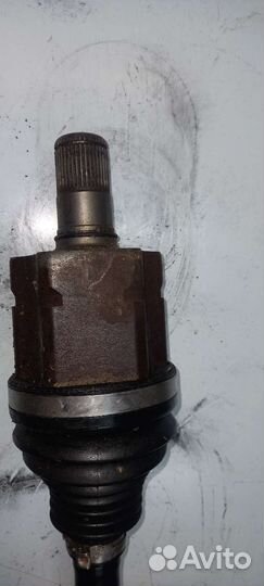 Привод передний левый VAG 5N0407763F