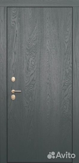 Новая входная железная дверь натуральное дерево