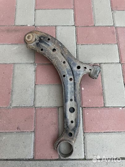 Рычаг передний правый hyundai accent