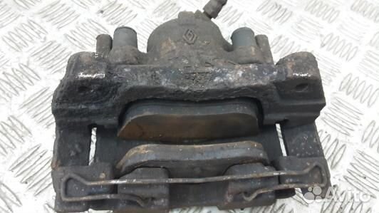 Суппорт тормозной передний правый renault scenic 3