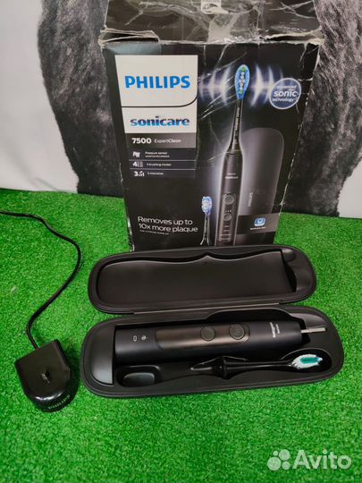 Электрическая зубная щетка Philips HX9631
