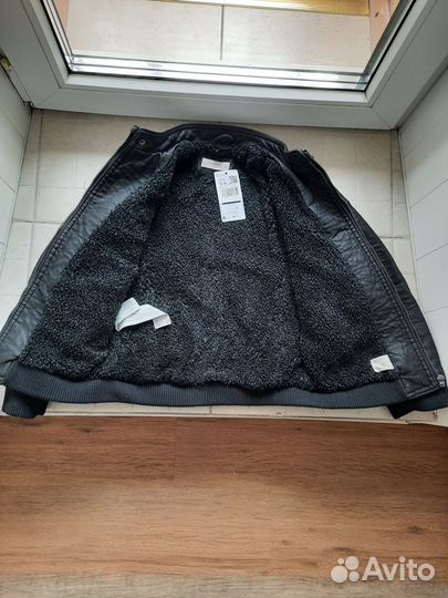 Бомбер для мальчика р 9-10 лет новый Mango
