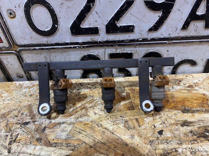 Топливная рампа Daewoo Matiz хетчбэк 2010