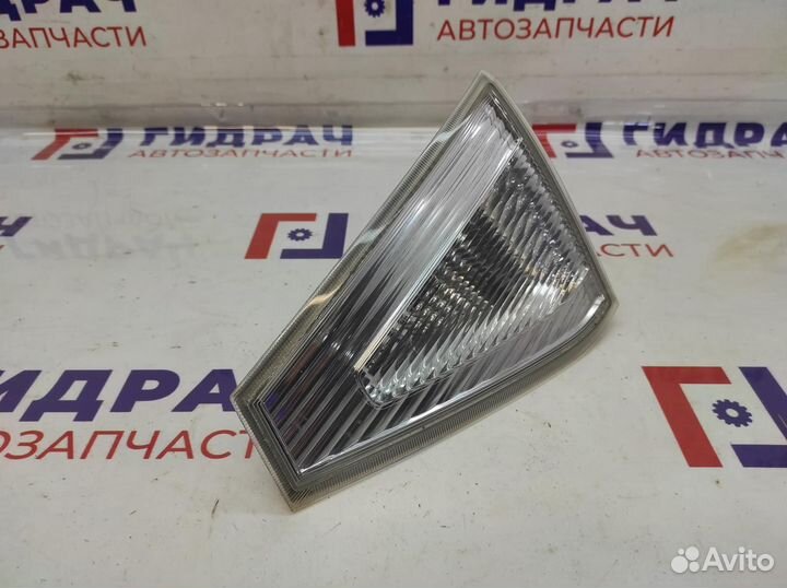 Фонарь задний внутренний правый Subaru Impreza (G1