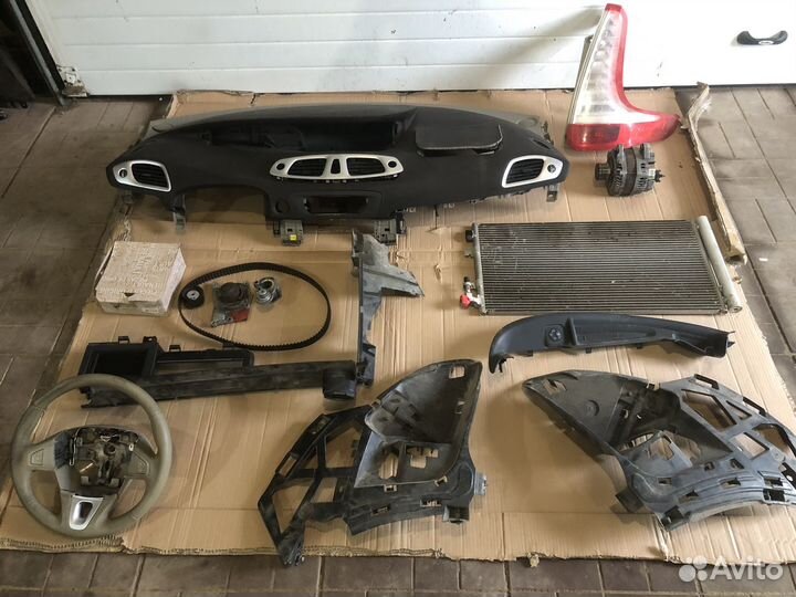 Запчасти на Renault Grand Scenic 3