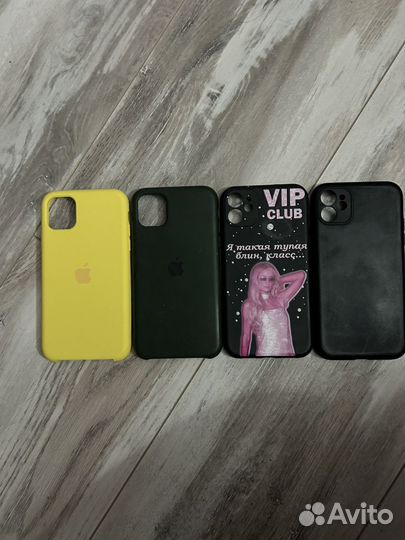 Чехлы на iPhone 11