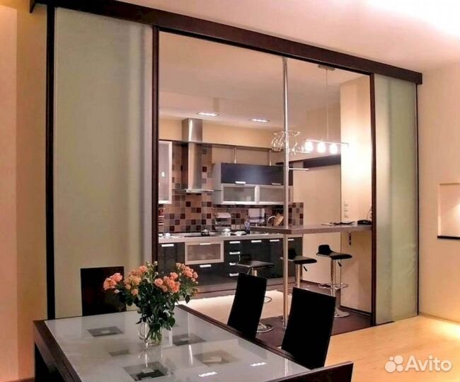 Стеклянная перегородка