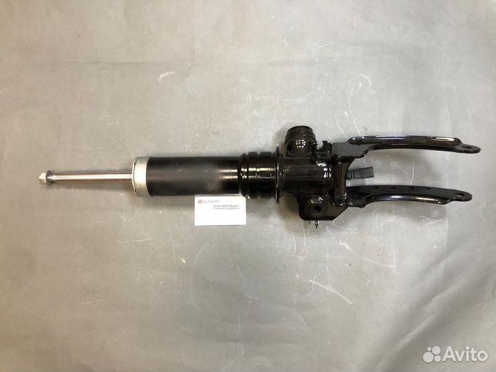 Амортизатор передний Porsche Cayenne