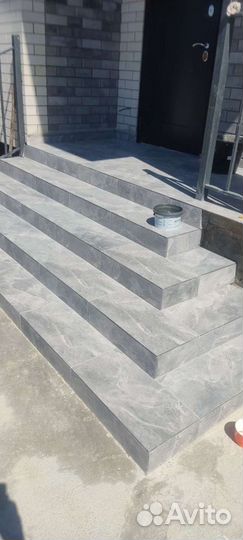 Плиточник укладка кафеля керамогранита