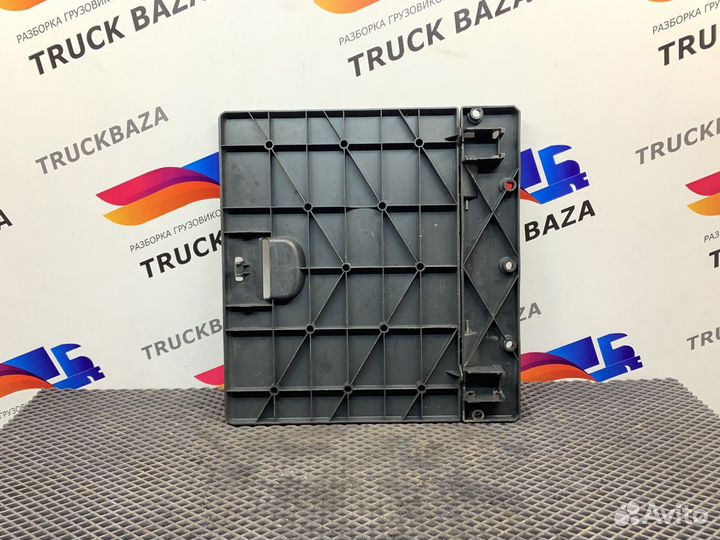 0008430564 Крышка (дверца) бардачка