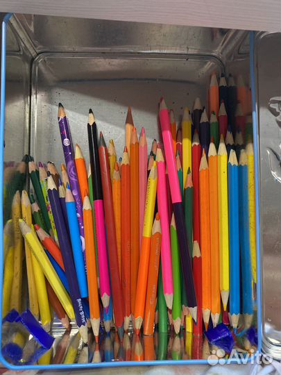 Цветные карандаши