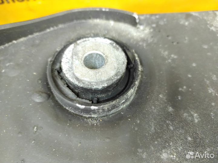 Подрамник задний Mercedes-Benz W211 M272.943 3.0