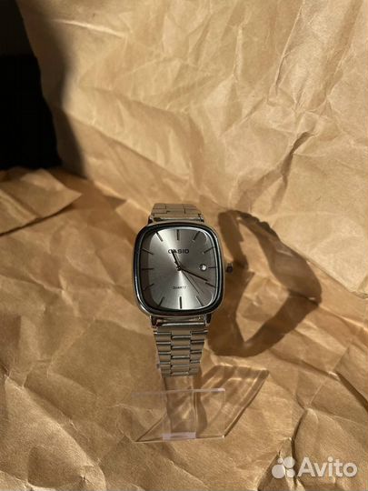 Часы наручные