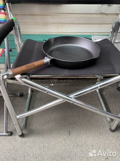 Чугунная сковорода