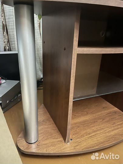 Тумба под телевизор