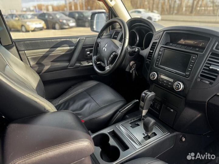 Mitsubishi Pajero 3.0 AT, 2010, 176 460 км