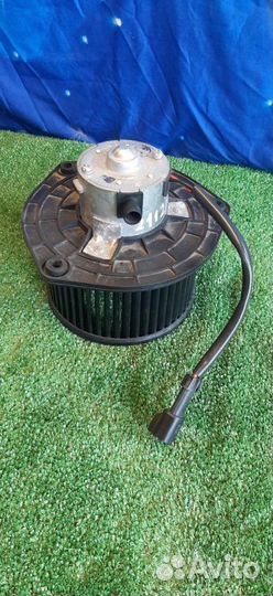 Моторчик печки Ваз 21124 хэтчбек 21124 1.6 2004