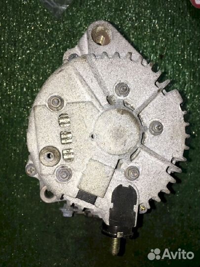 Генератор QR20DE Nissan Primera P12 23100AU400 LR1