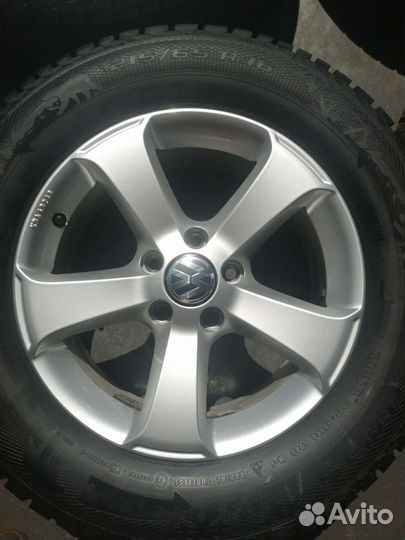 R16 Gislaved Nord Frost 5 215/65, PCD 5x112 DIA 57.1
