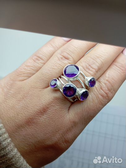 Серебряное кольцо с аметистом