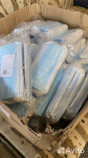 Маска одноразовая медицинская