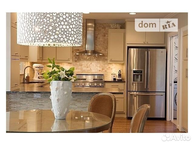 Люстра новая