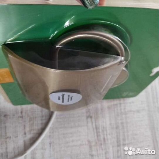 Держатель для туалетной бумаги